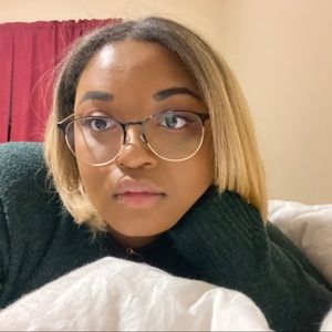 Meet your Posher, Karizma